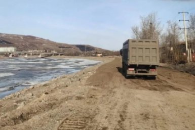 Три реки расчистят за 8,6 млн рублей для защиты от паводков в Забайкалье Миприроды Забайкалья