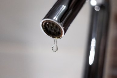 Воду подвозят жителям Гвардейского в Чите из-за аварии Илья Аверьянов, ИА PrimaMedia.ru